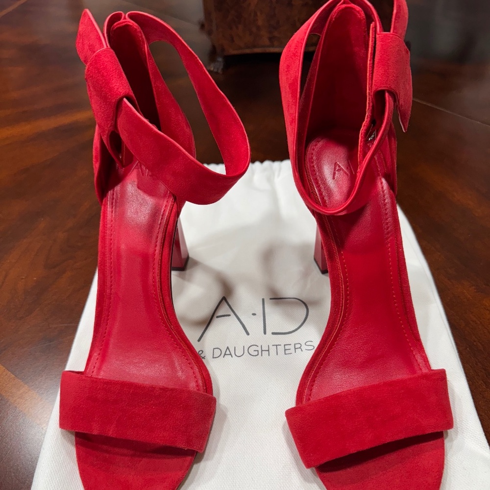 A.Daughters red hills. New